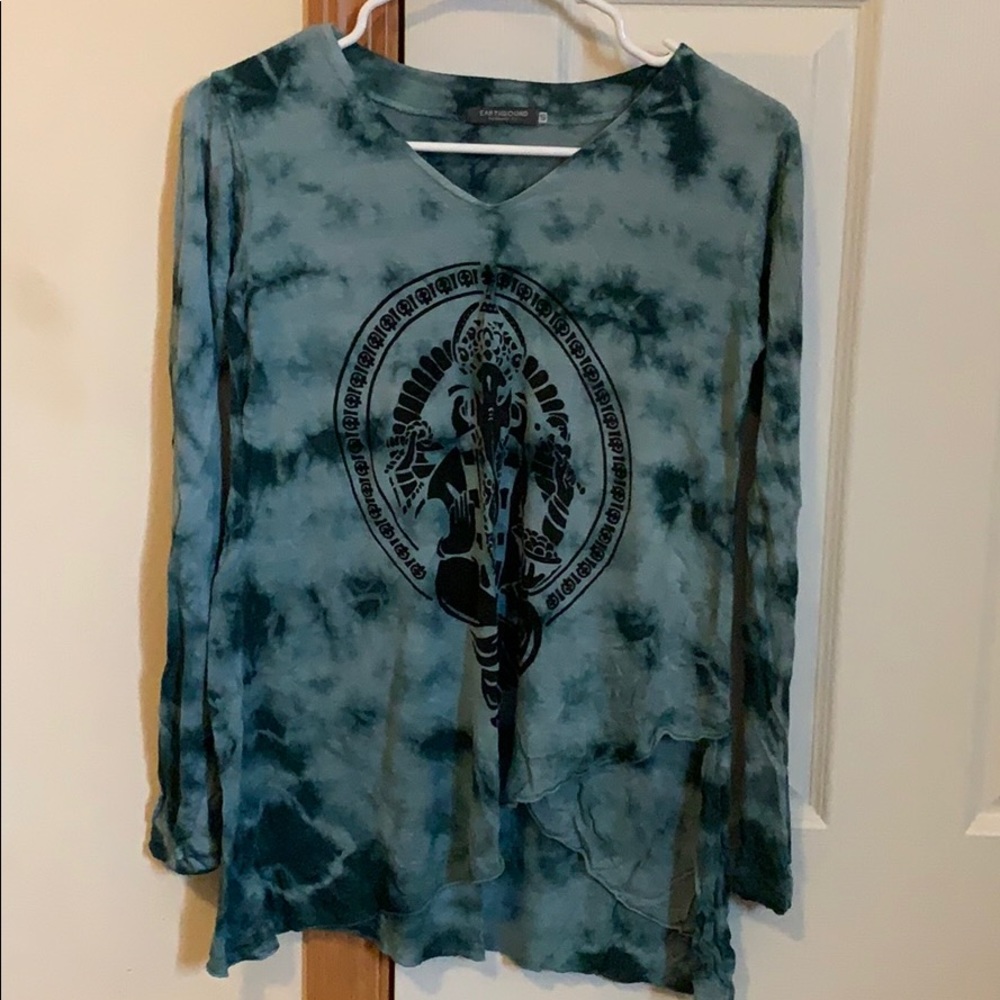 Long sleeve shirt